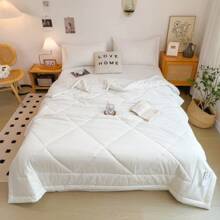 1pc Lightweight & Breathable Summer Comforter, Air-Conditioning Quilt, (Without Pillow Case Or Bed Sheet), Multiple Colors Available, Soft & Breathable Bedding, Suitable For Bedroom, Guest Room, Travel, Modern Style, Easy Care Washable Bed Cover