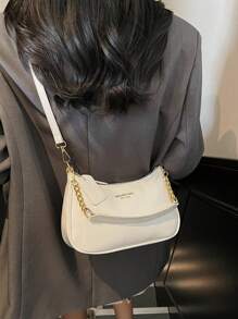 New Fashion Classic Versatile M Letter Pattern PU Waterproof Fabric Shoulder Bag, Printed Design Metal Chain Decor French Baguette Bag, Women Shoulder Bag, Suitable For Shopping, Commuting, Travel - View 4