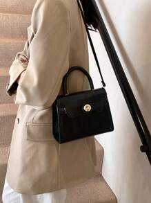 极简主义翻盖小方包，复古油性皮革简约手提包，时尚百搭女士斜挎单肩包