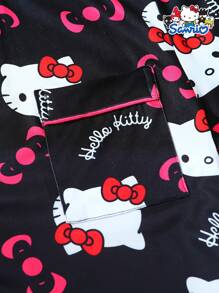 SANRIO 【居家男士】2件套女士春夏三丽鸥Hello Kitty印花翻领纽扣短袖上衣和蝴蝶结短裤睡衣套装，适合居家穿着 - 黑色 - 查看 4