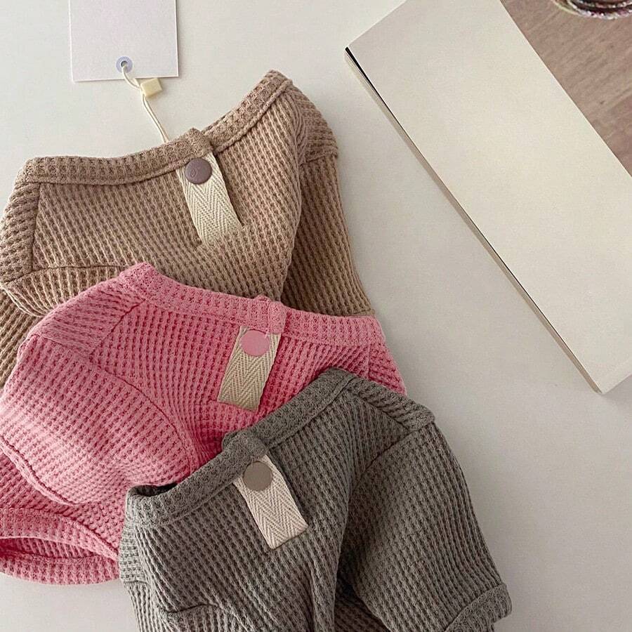 1pc Versatile Autumn/Winter Base Layer Tee With Dog & Cat Breeds (Teddy, Yorkshire, Pomeranian, Etc.) Prints, Pet Clothing