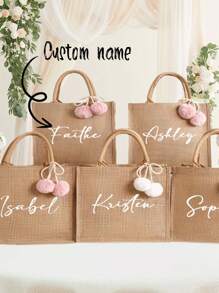 个性化姓名绒球蝴蝶结装饰亚麻手提袋，定制伴娘包及配饰，大容量印花手提袋，字母沙滩手提袋，个性化礼品袋，带姓名的亚麻手提袋，适合婚礼、生日、海滩和假期、伴娘、学生和海滩郊游 - 彩色 - 查看 3