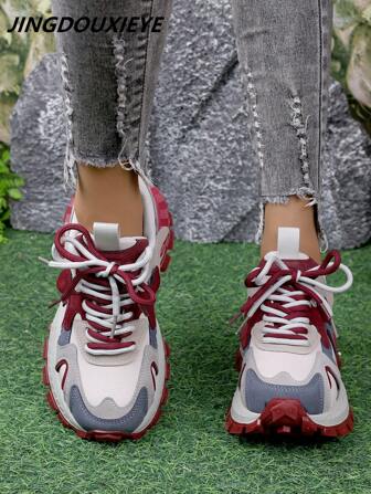 Women's Thick Sole Color Block Chunky Sneakers, 2025 Dual-Color Lace-Up Waist Design Casual Soft Bottom Comfortable Fashion Sneakers, Suitable For New Year, Christmas, Halloween