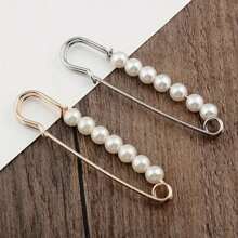 4pcs New Faux Pearl Waist Pin Scarf Safety Bandana Clip Shawl Buckle Pin Brooch Women Sweater Pin Brooch For Clothes, Women Fashion Accessories Perfect Gift