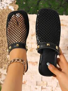 2025 Najnowsze klasyczne europejskie i amerykańskie płaskie buty z odkrytymi palcami dla kobiet