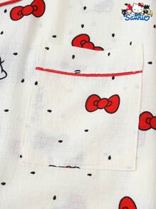 Set de 2 piezas de pijama con parte superior de manga corta con botones y bolsillo estampada con Hello Kitty de Sanrio, y shorts con lazo, adecuado para uso casual en casa, primavera/verano