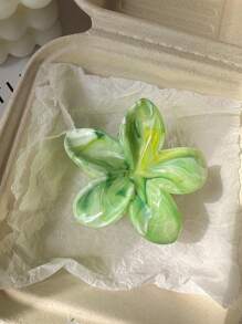 2个简约酒红色渐变亚克力雏菊发爪夹，优雅百搭的头饰配饰，适合日常佩戴，也适合度假、返校、日常使用、海滩等场合，秋冬季发夹发饰，适合女士度假装扮和夏季穿着。 - 彩色 - 查看 2