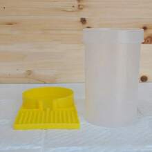 Tazza Automatica Facile da Installare Per Abbeveraggio di Polli - Anti Annegamento e Idratazione Per Pollame Giovane, Materiale PP Durevole, Erogatore d'Acqua, Alimentazione Idrica, Bottiglia d'Acqua