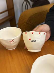 1 pièce Tasse à café/lait/jus/dessert en céramique asymétrique avec poignée mignonne, style Ins, idéale pour le petit-déjeuner, le thé de l'après-midi, ou comme cadeau pour la famille et les amis.