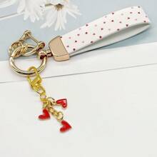 Inicia tu viaje de la suerte: El corazón simboliza la suerte y la belleza. Que este llavero empiece tu viaje de la suerte.