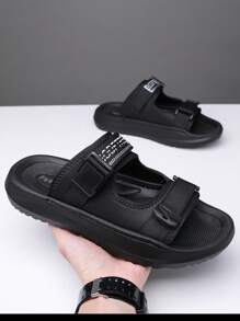 Men Slip-On Sandals, Outdoor Non-Slip Lightweight Beach Flip-Flops - Black - View 2