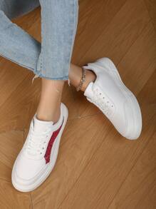 New Casual Simplistic Comfortable Leather Low-Top Lace-Up Flat Sneakers, Suitable For Female Teenagers, Anti-Slip Shock-Absorbing Sports Shoes For Middle & High School Students, Outdoor Activities & Daily Wear