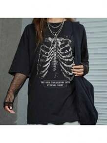 The Soul Transcends Into Eternal Night Unisex Basic Cotton T-Shirt - Negro - Ver 1