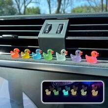 10/20/30 Pieces Of Random Color Mini Resin Ducks With Glowing Function, Mini Night Light Resin Duck Crafts, Colorful Mini Ducks Night Light Figurines, Cute Handmade Decorations, Car Decorations, Birthday Gifts, Indoor Home Decor, Holiday Party Gifts, Scene Decoration Creative Back-To-School Gifts.