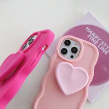 1pc Candy Wave Shaped Oil Dripping Smooth Texture Lovely Heart Hidden Stand + Dopamine Cylinder Bracelet Phone Case Compatible With IPhone 16/Redmi Note 11 4G/Galaxy A55/Infinix Note 30/ Moto E30