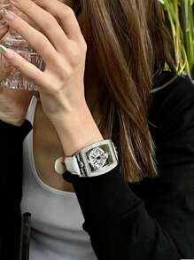 1pc Fashionable Elegant Wine Barrel Shaped Ladies' Watch With Transparent Back & Rhinestone Detail Quartz Movement Watch, With Rotatable Queen Pattern Dial, Stainless Steel Case & Waterproof, Suitable For Daily Wear, Banquet, And Other Occasions To Decorate Your Wrist - White - View 6