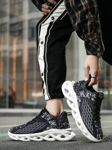 1 Pair Black Random Splash Ink + Embossed Fish Scale Pattern Cloth Men's Low-Top Hollow Outsole Casual Commute Artistic Sports Shoes - 黑色 - 查看 8