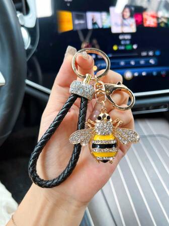 1 件时尚水钻蜜蜂和皮革钥匙扣