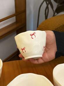 1 pièce Tasse à café/lait/jus/dessert en céramique asymétrique avec poignée mignonne, style Ins, idéale pour le petit-déjeuner, le thé de l'après-midi, ou comme cadeau pour la famille et les amis.