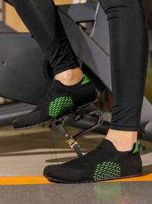 Unisex Aqua Shoes - Breathable Non-Slip Water Socks, Suitable For Beach, Swimming, Surfing And Outdoor Activities - Black Green - View 9