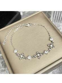 1 pieza Brazalete de diseño de trébol de cuatro hojas de lujo para mujeres, estilo minimalista y elegante