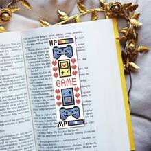 6pcs Pixel Game Themed Cross Stitch Bookmarks DIY Art Set - Includes 6 Printed Cross Stitch Fabrics, Sufficient Threads, Stitching Tools (Random Color) And English Instructions - Suitable For Sewing Beginners And Crafters - Cross Stitch Decoration, Holiday Gift