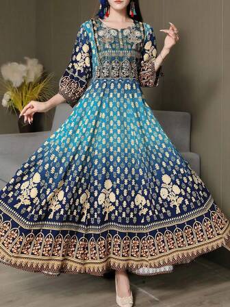 阿拉伯复古风格圆领渐变蓝色刺绣连衣裙，端庄