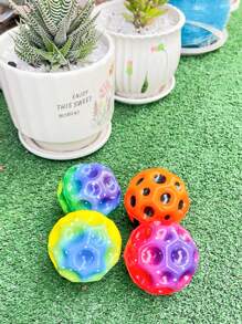 4 Pieces 7cm Concave And Convex Foam Balls, Random Color - Multicolor - View 1