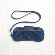 1 Stück weiches Ledersonnenbrillen Etui, schmale Brillen-Tasche, Brillenhalter, Brillen-Organizer zum Umhängen mit Anti-Druck-Schutzbox, Reiseetui für Brillen für Frauen und Männer
