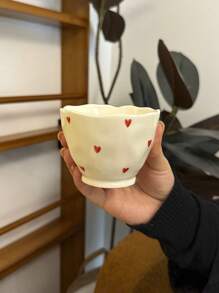 1 pièce Tasse à café/lait/jus/dessert en céramique asymétrique avec poignée mignonne, style Ins, idéale pour le petit-déjeuner, le thé de l'après-midi, ou comme cadeau pour la famille et les amis.