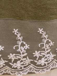 1 pezzo grembiule ricamato con tessitura floreale, design a volant in tessuto moderno, grembiule per la casa con decorazione floreale, grembiule full body per donna, grembiule per la casa, abbigliamento da lavoro domestico, divisa per negozio di fiori, grembiule da lavoro