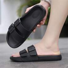 Sandalias de casa de suela gruesa, cómoda y suave con doble correa y hebilla, para hombres, versátiles de primavera a verano. Sandalias casuales de exterior, tipo chanclas de playa, de unicolor simple y talla grande para hombres - Negro - Ver 2
