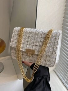 Fashionable Women Flap Chain Shoulder Bag