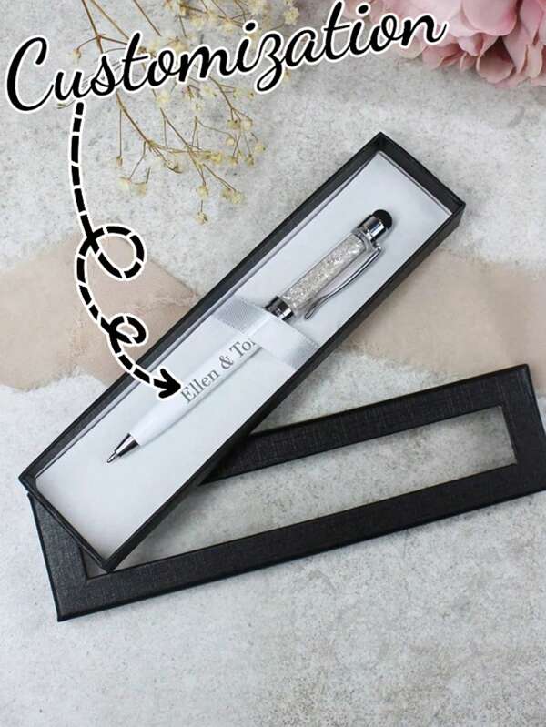 Caneta esferográfica com nome gravado e logotipo personalizado; brinde empresarial personalizado; brinde publicitário com impressão própria; material de escritório; caneta para assinatura de casamento gravada; caneta para casamento com assinatura de alta qualidade; caneta para embalagem de caixa de presente; adequada para presentear., multifuncional, ornamental, reutilizável, moderna, colorida, fofa, vintage, desenho animado, kawaii, engraçada, personalizada, única, personalizada, trabalhadores, clientes, estudantes, para negócios/trabalho/escritório, para escola, volta às aulas, material escolar, material escolar, volta às aulas, para escritório, para escola, para sala de aula, para presentes para professores, para universidade, para colegas, para dormitórios, para professores, para meninos e meninas, para adolescentes, alunos do ensino fundamental, alunos do ensino fundamental, alunos do ensino médio, alunos do ensino médio, estudantes universitários, estudantes do primeiro ano, do s