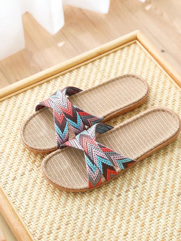 Nuove pantofole di coppia in lino colorato alla moda, pantofole da spiaggia e vacanza confortevoli, pantofole in lino ultra leggere unisex per hotel