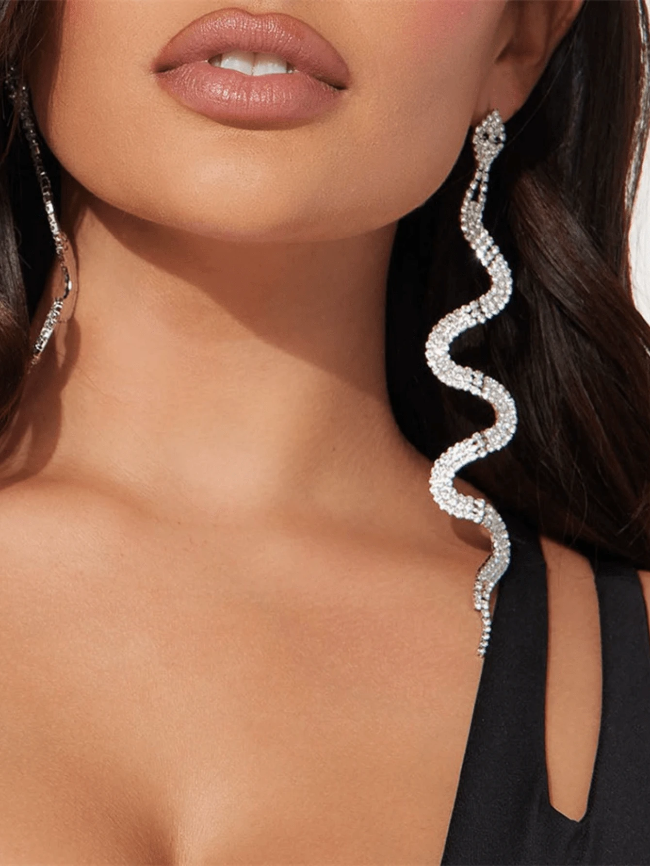 2025 New Women's Earrings Full Of Diamond Snake-Shaped Accessories 15 Cm Luxurious Temperament Women's Earrings Illuminate Your Beauty - 彩色 - 查看 1