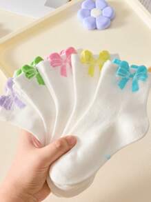 4 đôi tất trẻ em cổ ngắn với nơ 3D nhiều màu sắc, tất trắng dài đến bắp chân, thích hợp mặc đi học, dễ thương và vui nhộn, thể thao và chạy bộ, kiểu công chúa ngọt ngào, phù hợp cho mùa xuân, hè, thu và đông, món quà đáng yêu cho bé gái, phù hợp cho bé từ 1-12 tuổi, màu ngẫu nhiên. - Nhiều màu - Xem 7