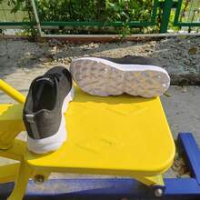2025 New Women Casual Sports Shoes, Soft Outsole Black Mesh Breathable Running Shoes, Suitable For All Seasons