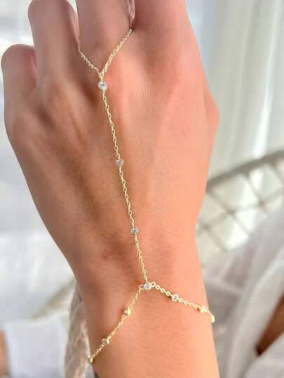 1pc Gold Color Bohemian Round Rhinestone Finger Bracelet Link Chain Hand+Wrist+Back Jewelry, Women Summer Beach Accessories