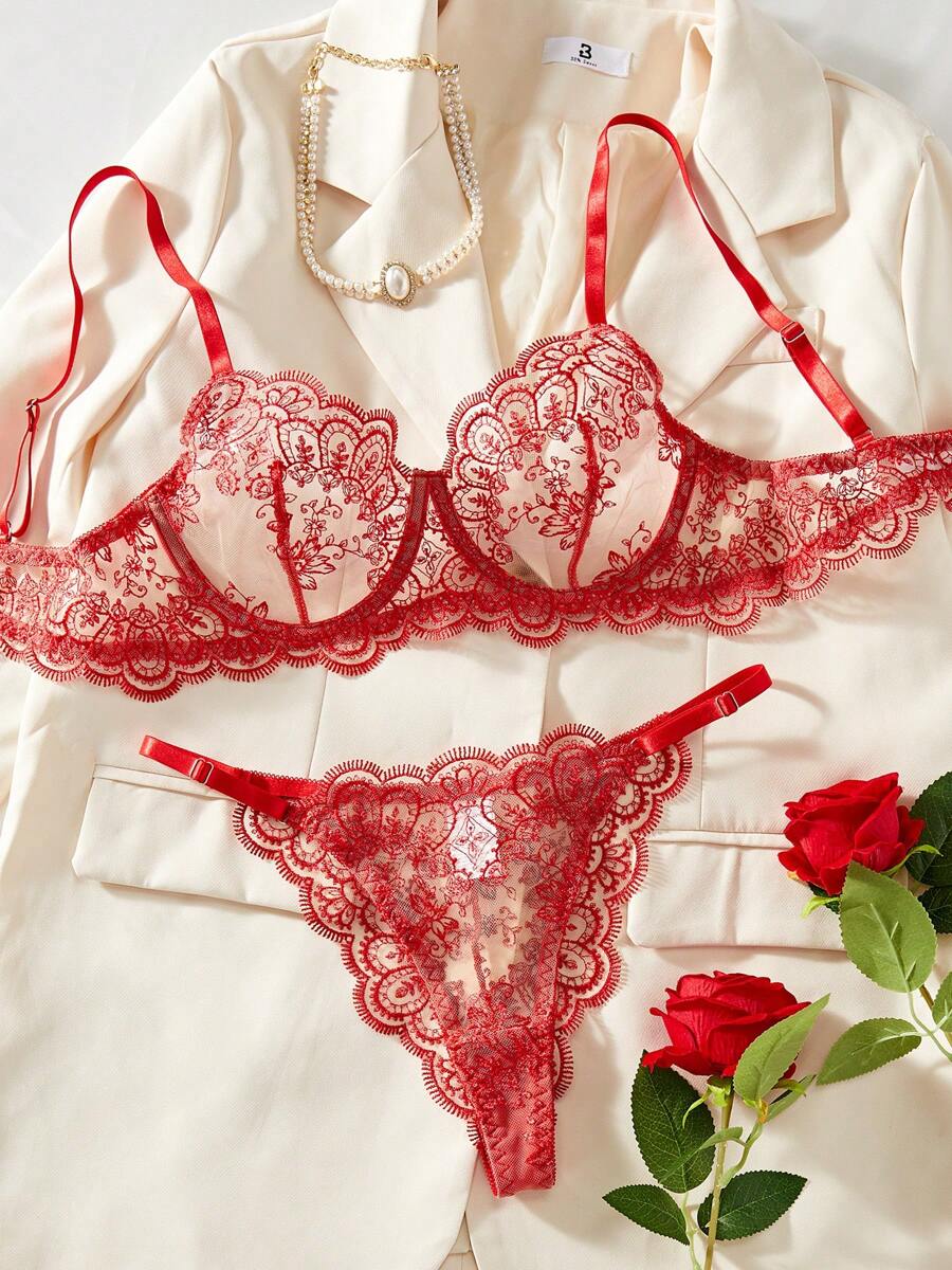 Bộ đồ lót ren thêu hoa gợi cảm Style Dream dành cho nữ, 2 món gồm áo ngực có gọng và quần lót lưới xuyên thấu, lý tưởng cho những khoảnh khắc lãng mạn trong phòng ngủ ngày Valentine. Áo ngực siêu mỏng, thích hợp cho những buổi hẹn hò thân mật. - Đỏ - Xem 1
