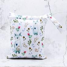 1个小型（20*25厘米）拉链设计按扣提手防水可重复使用尿布湿袋，适合装小件物品