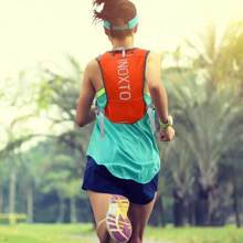 INOXTO Mochila con Chaleco de hidratación para Correr, Paquete Aislado Ligero con Bolsa de Agua de 1.5 L para Senderismo, Senderismo, Correr, Ciclismo, Carreras, maratón para Mujeres, Hombres y niños PVBF - 588naranja - Ver 7