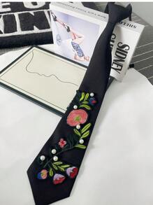 1 Stück schwarze Blumen Stickerei & Perlen Dekor Krawatte, matte Polyesterfaser, 48 cm extra lang, 3D-Stickerei, Perlen Akzente, verstellbarer Metallverschluss, elegante Abendgarderobe für Hochzeit, Jahrestag, Valentinstag