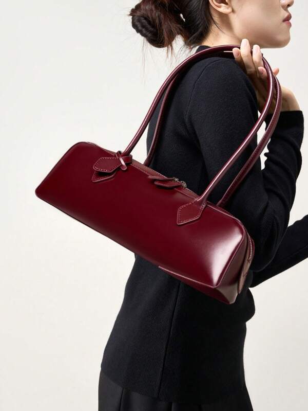 Women's 2025 New Niche Design Shoulder Big Capacity Underarm Bag, High-End Elegant Long Red Baguette Bag
