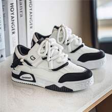 New Fashionable Casual Low Top Canvas Sneakers, Versatile For Men, Youth, Anti-Slip, Height-Increasing, Sporty - Black - View 1