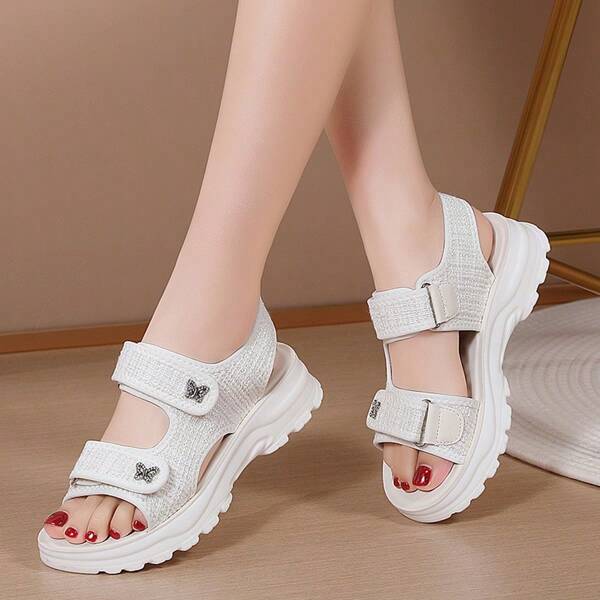 Damskie modne, swobodne, grube sandały sportowe, Outdoor Summer 2025 Nowe, wygodne, z haftem i pętelką, motyl, zdobione kryształkami, miękkie dno, lekkie i uniwersalne buty letnie