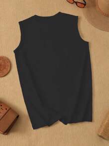 Distressed Four Leaf Clover Illustration Women's Vest