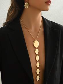 2pcs Gold Metallic Geometric Asymmetrical Ellipse Pendant Necklace & Earrings Set, Exaggerated Extra Long Chain Necklace, Personalized Fashion Jewelry Set, Snake Bone Chain Y-Necklace, For Party, Formal Dress Accessories