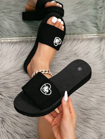 Silver Heart Decor Casual Slippers, Black EVA Plastic Beach Sandals, Lightweight Comfortable Home Indoor Slides, Simple & Fashionable Strap Design
