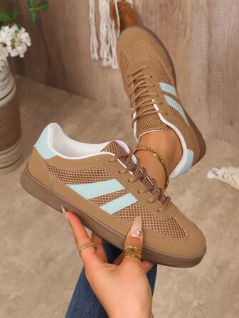 2025 大码运动休闲运动鞋，秋季学生系带平底休闲鞋，帆布平底运动鞋，时尚户外运动鞋，白色运动鞋